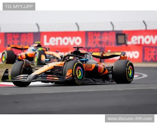 F1新赛季揭幕战引爆车坛焦点车队博弈再升级冠军争夺暗流涌动中